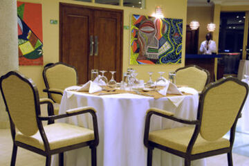 Family Dining