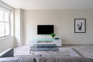 hotel_rooms