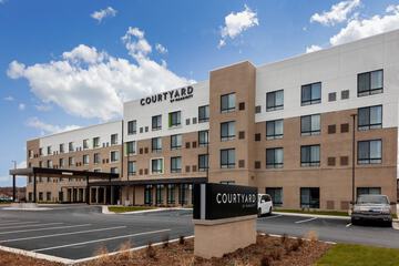 Courtyard by Marriott East Lansing Okemos