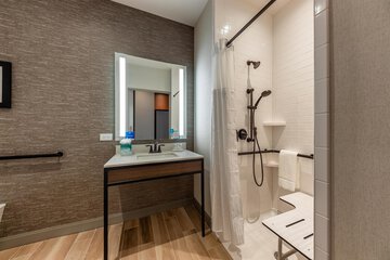 Bathroom shower