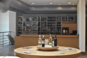 Tasting room