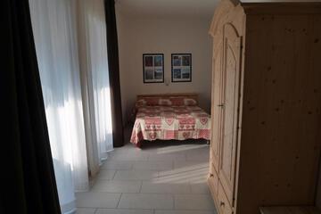 Photo 52