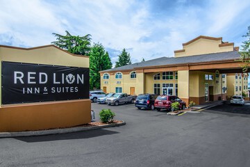 Red Lion Inn & Suites Des Moines