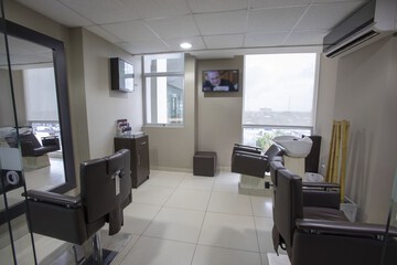 Hair salon