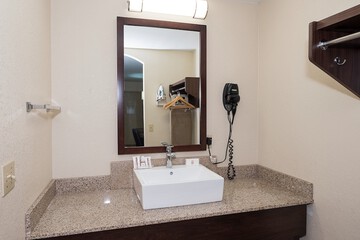 Bathroom sink