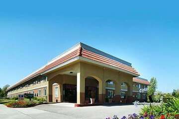 QUALITY INN SANTA CLARA CONVENTION CENTE