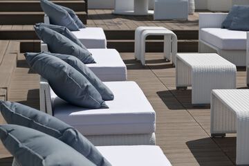 Sundeck
