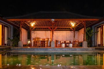 Front of property - evening/night