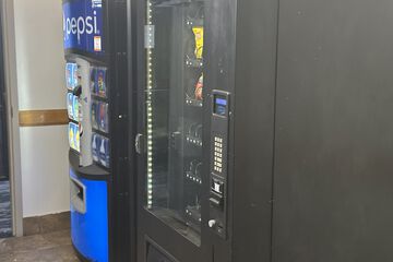 Vending machine