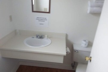 Bathroom sink