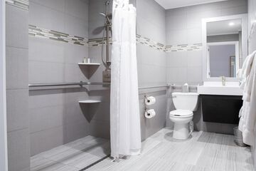 Bathroom shower