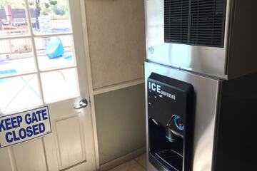 Vending machine