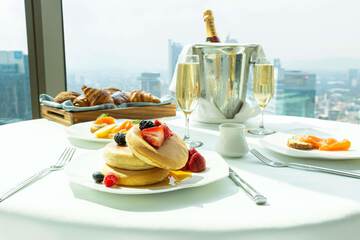 Breakfast area