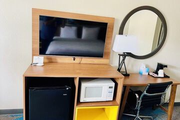 In-room business center