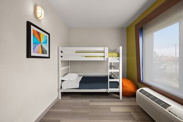 Room 31 of 49