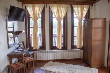 Photo 63
