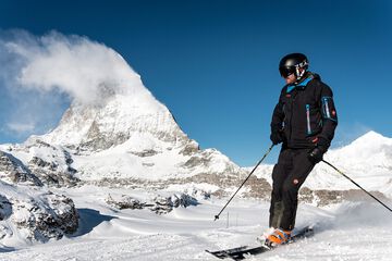 Skiing