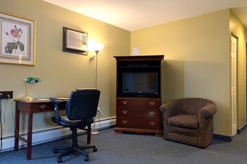 Room 12 of 42