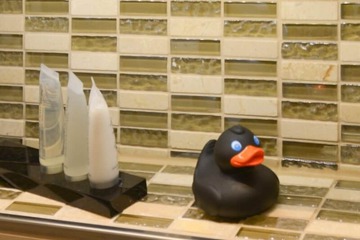 Bathroom amenities