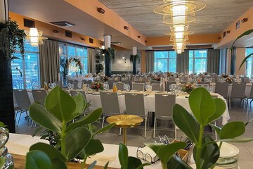 Indoor wedding