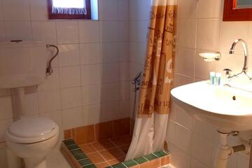 Photo 49