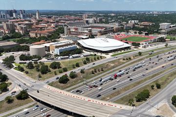 Entertainment 36 of 39