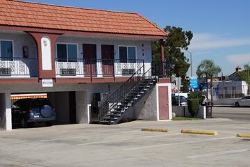 Hotel 5 of 27