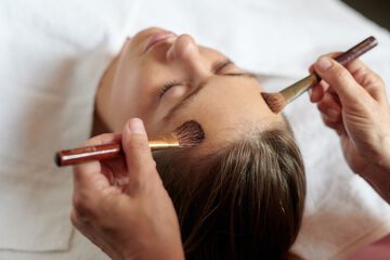 Facial