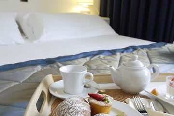 Room service - dining