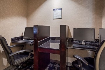 Business Center 49 of 49