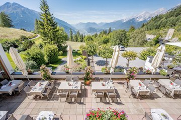 Sundeck
