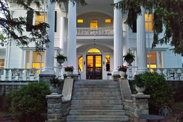 Albemarle Inn