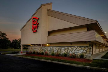 Hero Image 55 of 100