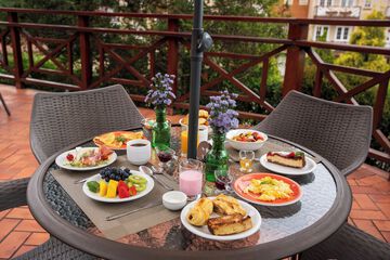 Breakfast area