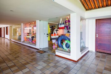 Gift shop