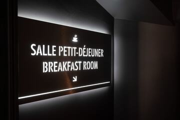 Breakfast area