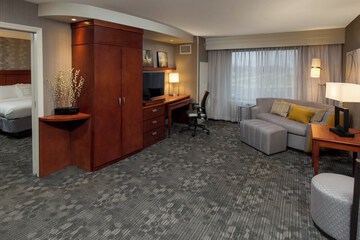 Room 29 of 48