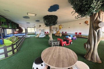 Children's play area - indoor
