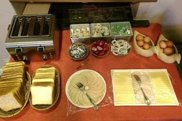 Breakfast buffet