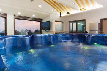 Private spa tub