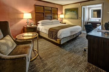 Room 21 of 40