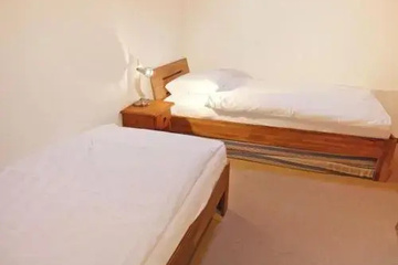 guest_rooms