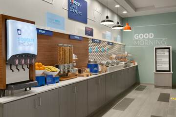 Breakfast/Coffee Service 44 of 55