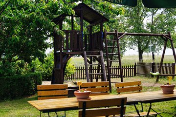Children's play area - outdoor