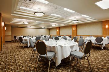 Banquet hall