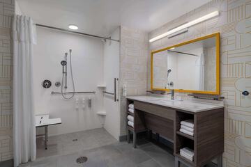 Bathroom shower
