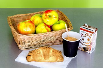 Snack bar