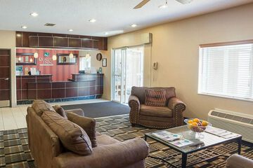 Hotel Interior 8 of 41