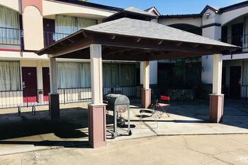 Terrace/Patio 37 of 41