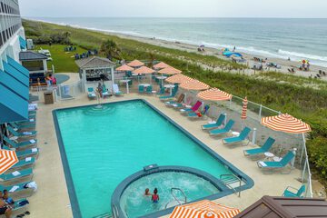 Crystal Coast Oceanfront Hotel